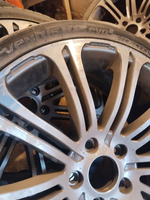 Jante BMW 235/35R19