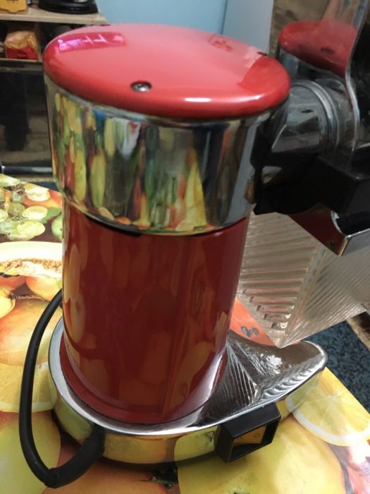 Машина за настъргване