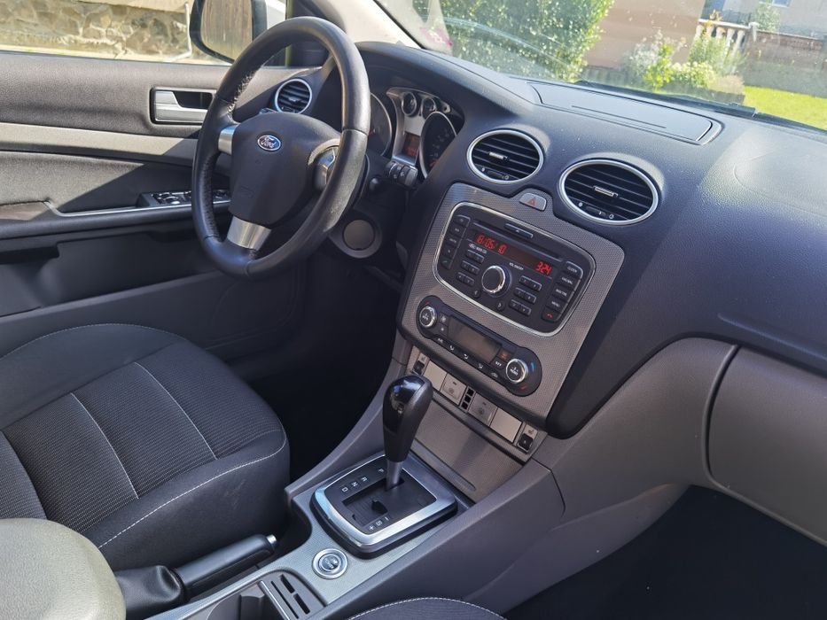 FORD Focus 2010 — imagine 3