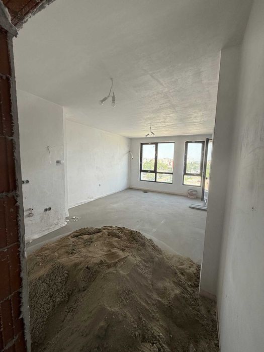 Продава се Двустаен апартамент в Пловдив, Тракия - 72 кв.м за 1289 €/кв.м - Снимка #5