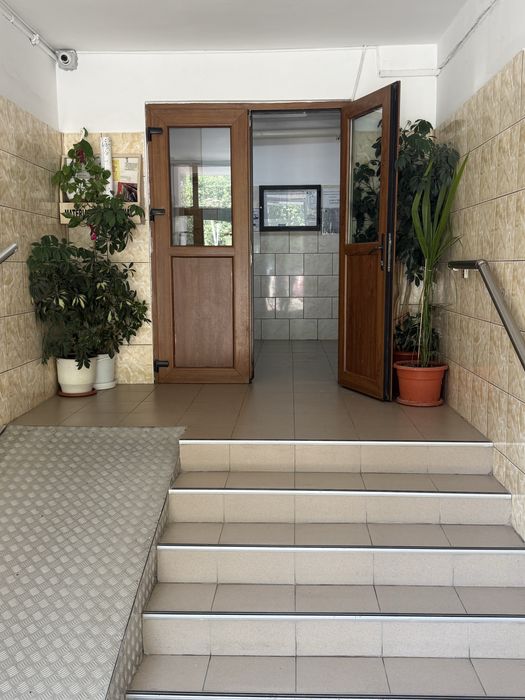 Propietar vand apartament 3 camere – Zona Crangasi.