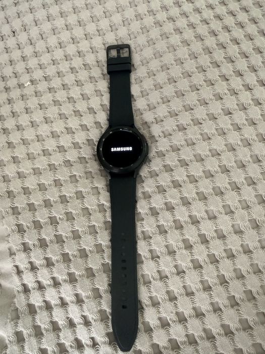 Samsung Galaxy Watch4 Classic