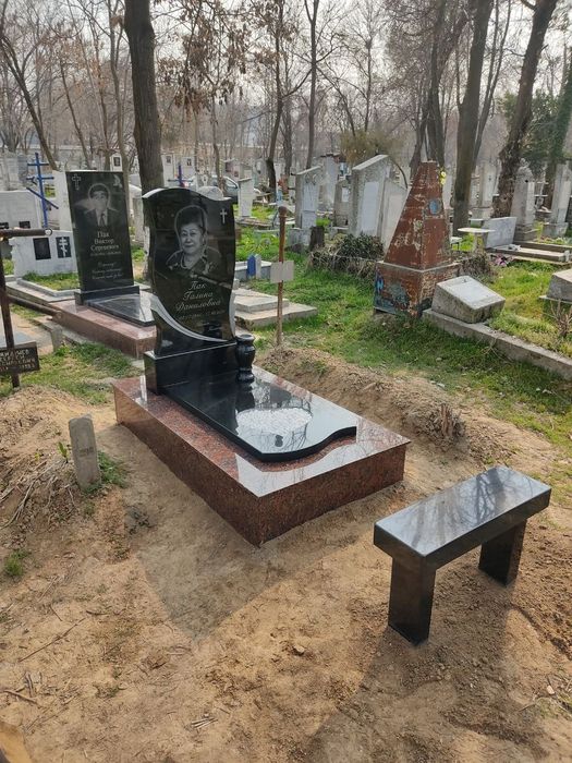 Надгробные памятники из гранита и мрамора
