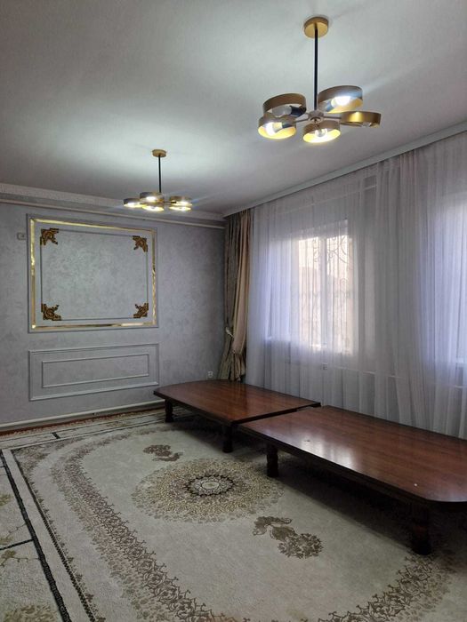 Жер үй сатылады.