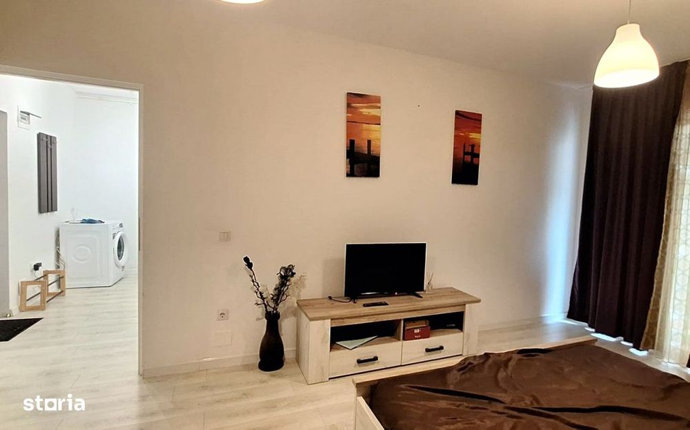 Vanzare apartament 2 camere decomandate, garaj, Zorilor-Europa