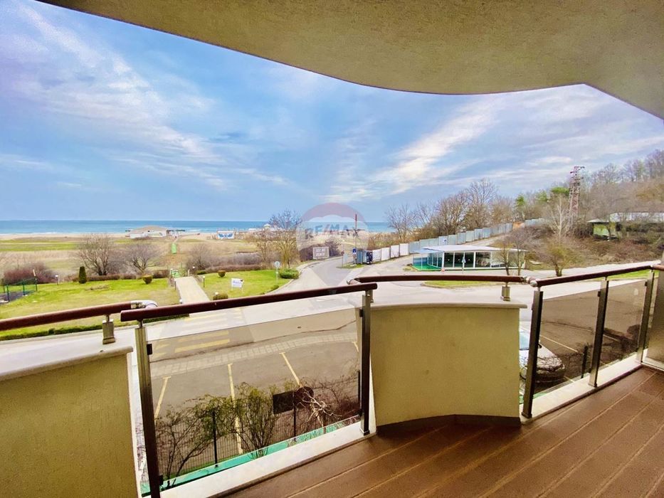 Продава се Тристаен апартамент в с. Шкорпиловци, Област Варна - 116 кв.м за 1476 €/кв.м - Снимка #2