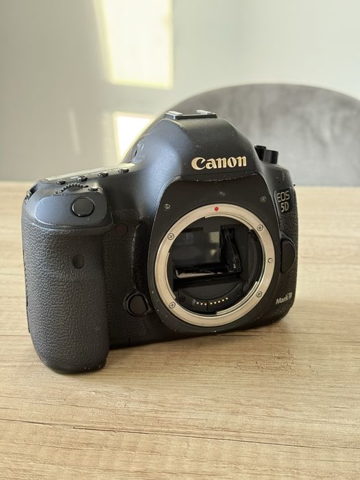 Vand Canon 5D Mark III