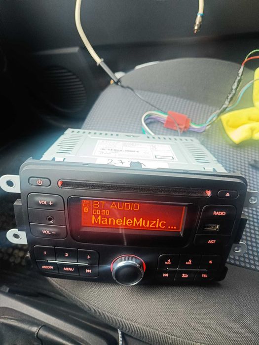 Radio/CD Dacia dedicat Logan,MCV,Dokker,Duster