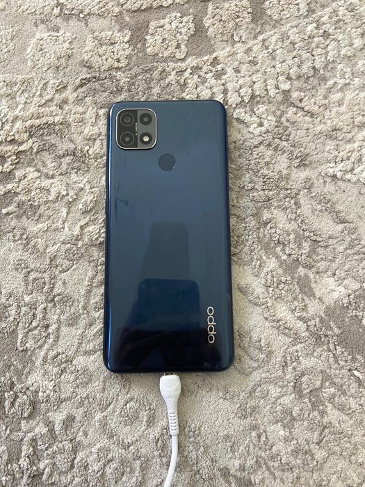 Продам срочно 2 рабочих телефона