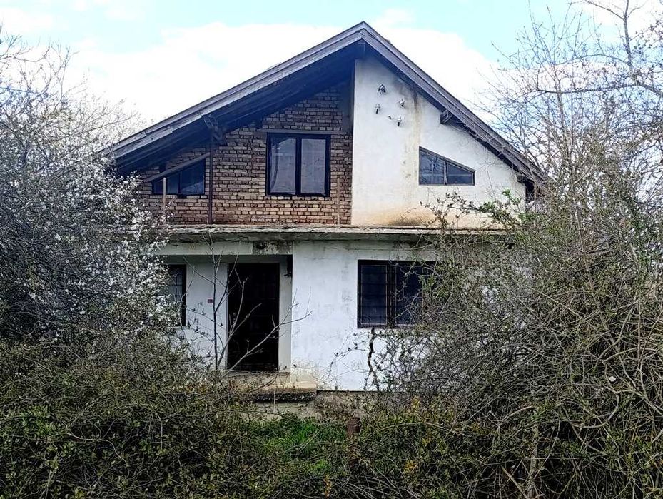 Продава се Къща в с. Искър, Област Варна - 60 кв.м за 340 €/кв.м - Снимка #2