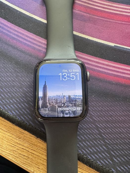 Apple Watch SERIES•6 44•mm