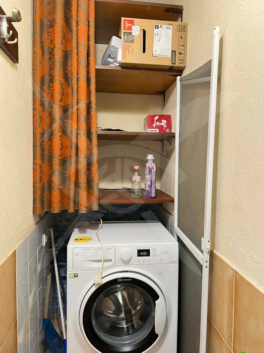 Тристаен апартамент в района на Колхозен пазар- 147259