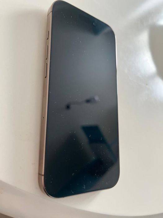 Iphone 16 pro 256gb desert titanium