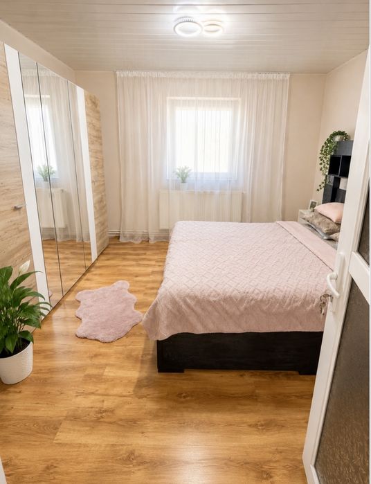 Vand casa comuna Smardan/ detalii la tel 0741361997 Pers fizica