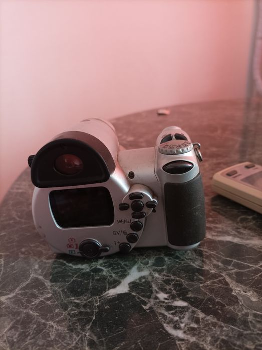 Konica Minolta DiMAGE Z10 – работещ фотоапарат