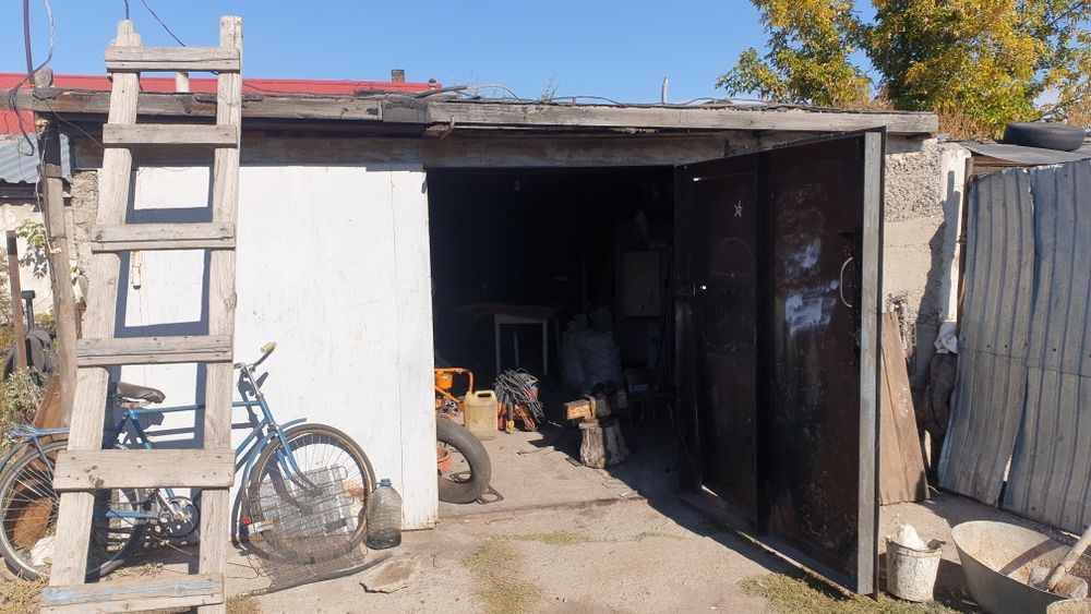 Продам дом в  Аксу