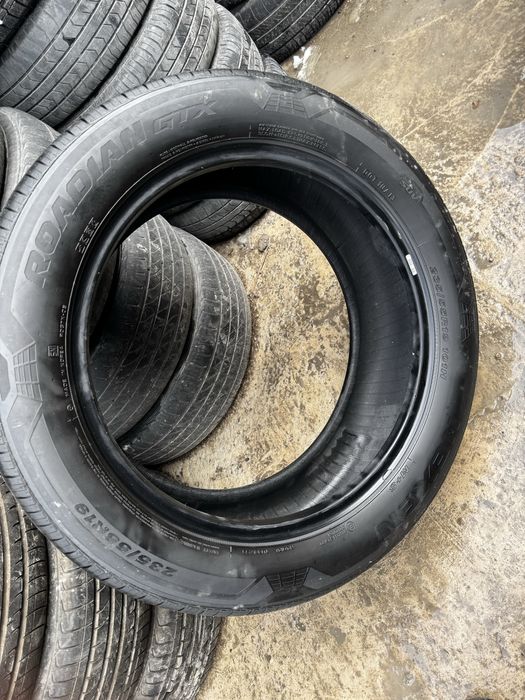 R19 nexen kareski arginal 235/55/19