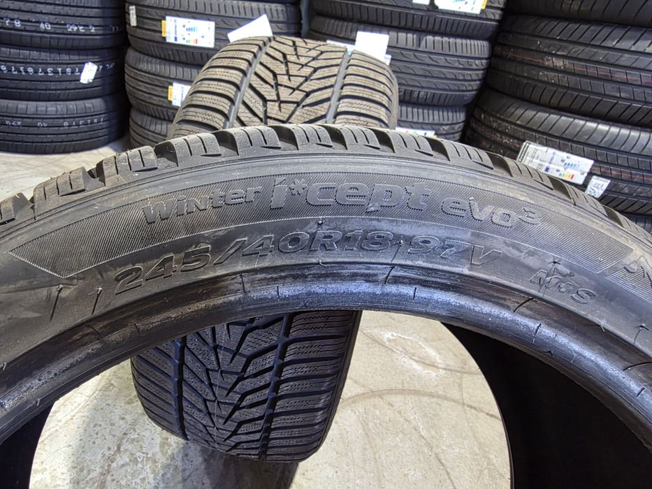 245/40/18 HANKOOK 2бр