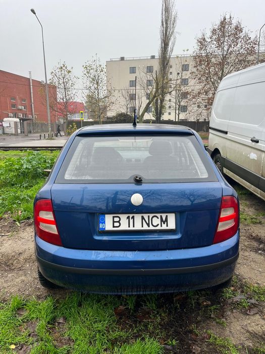 Vând Skoda Fabia