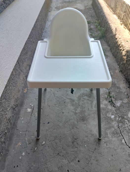 Детски столче за храна