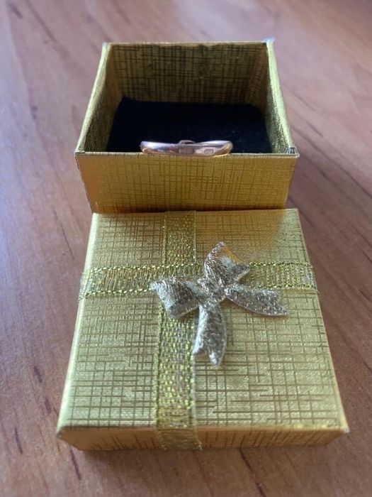 Кольцо , серьги все  СССР