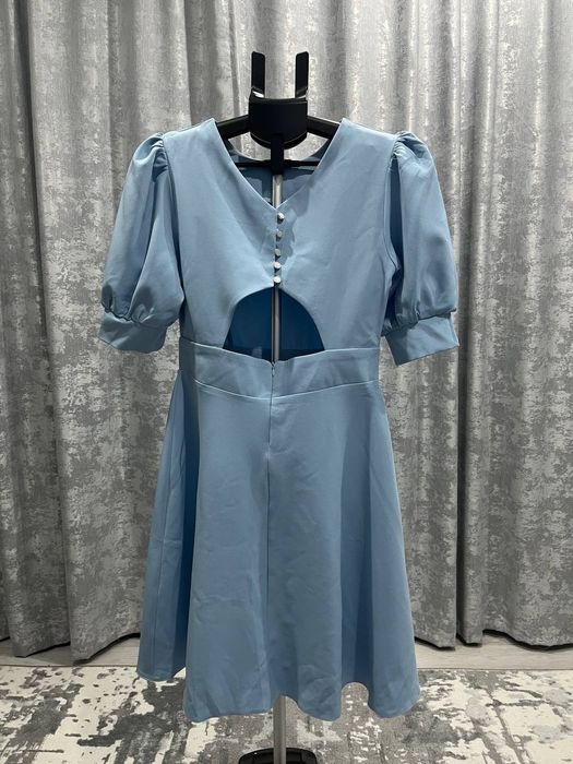 Платья,  состояние отличное