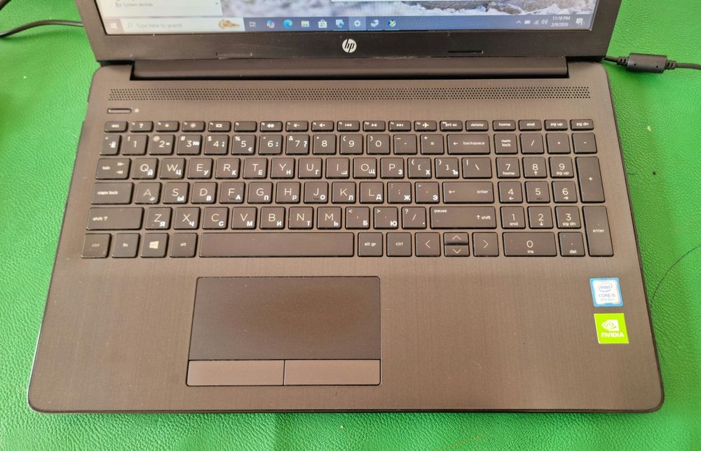 HP i5 8GB / 128 SSD+1 TRB + 4GB NVIDIA