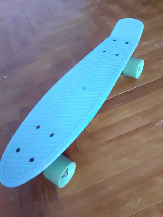 Skateboard pentru copii