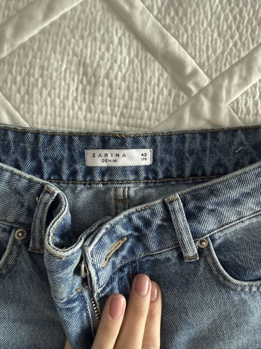 Джинсы с отворотами