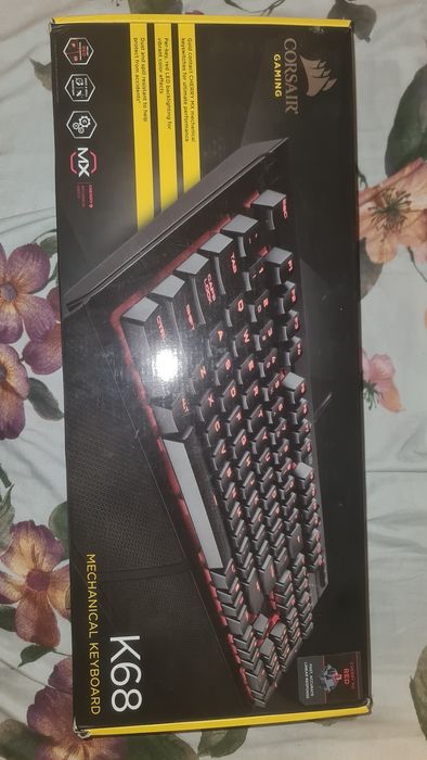 Tastatura Corsair k68 ca noua