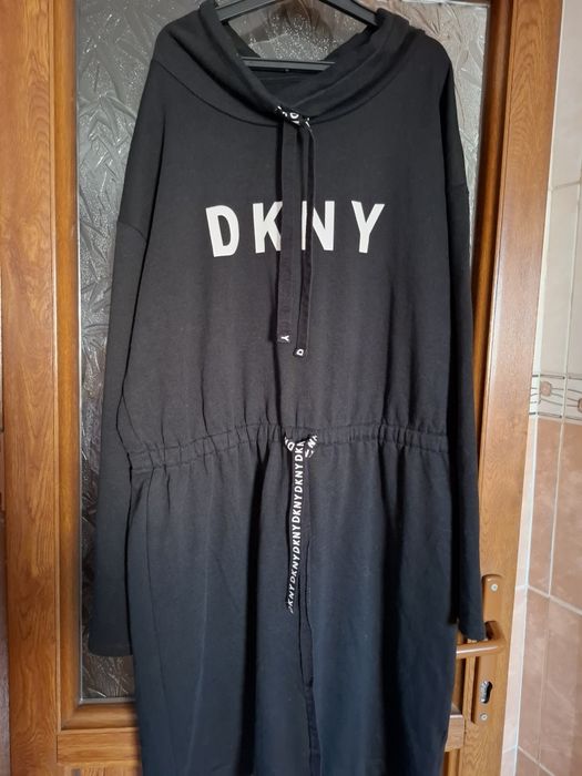 Rochie DKNY(transport posta inclus)