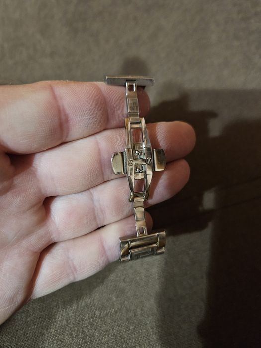 Часовник Versace