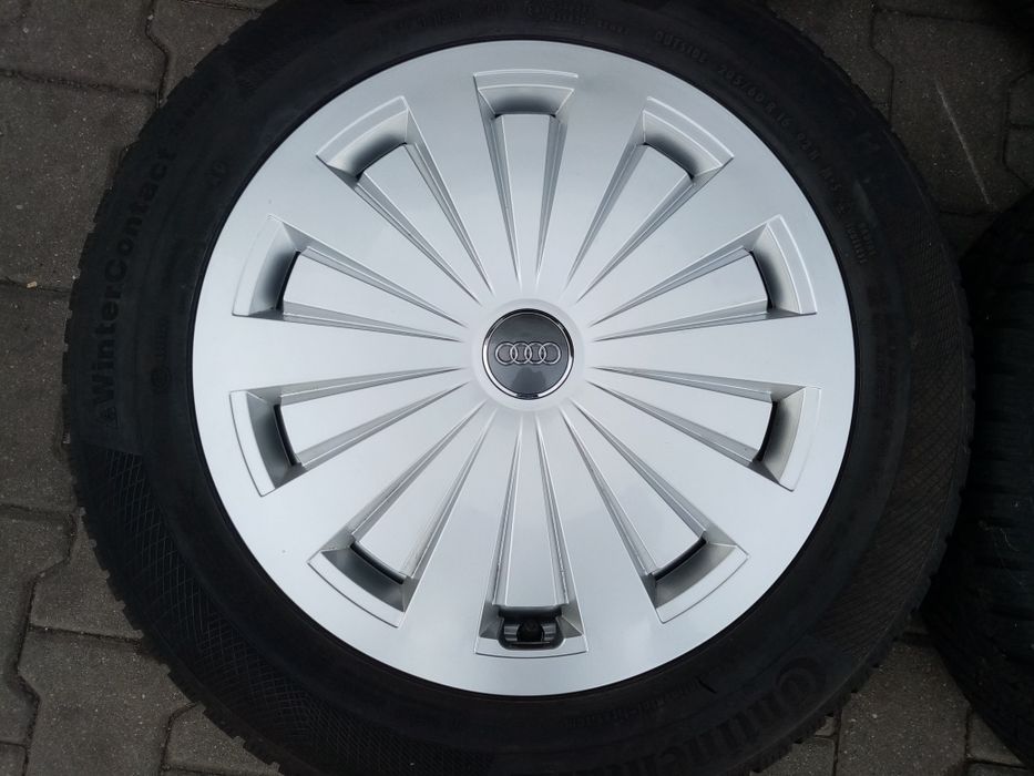 Jante originale Audi A4, 16"cu anvelope de iarnă.