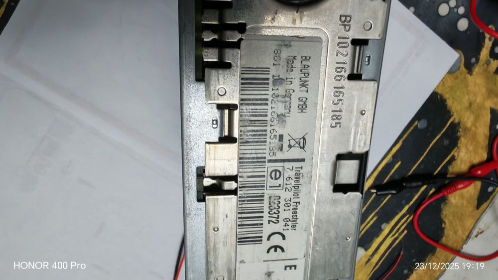 Radio casetofon cu CD și navigație . Blaupunkt travel pilot  E