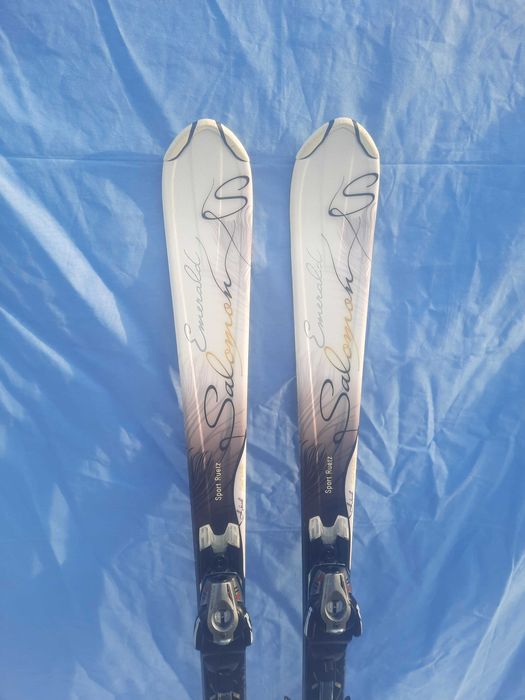 Карвинг ски  Salomon emerald 140см