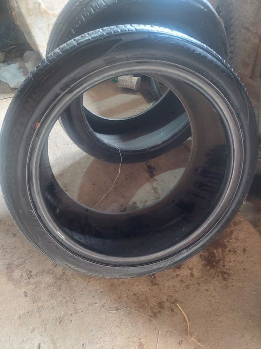 Резина летняя 275/40/r20