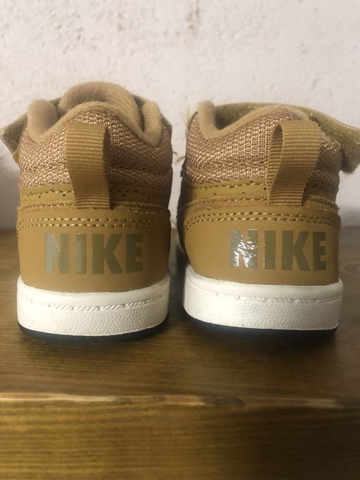 Papuci Nike marimea 22