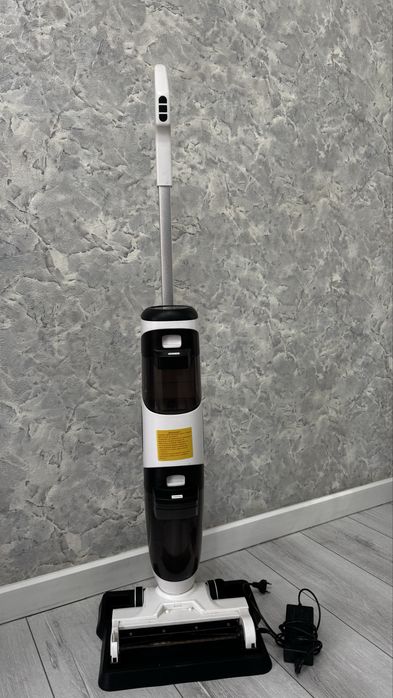 Беспроводной моющий пылесос