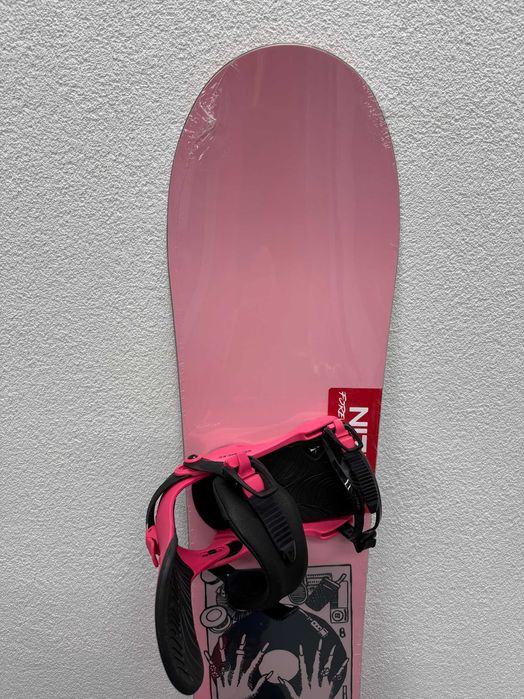 placa noua snowboard nitro alternator x hailey L146cm