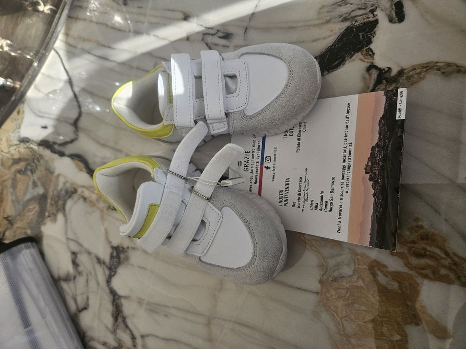 GUESS 26 маратонки момиче