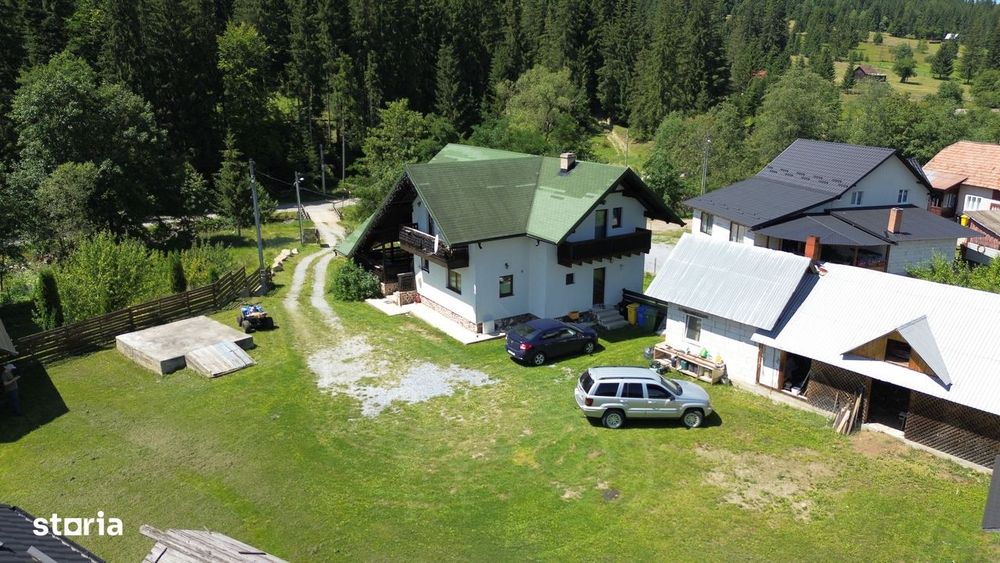 Casă aproape de pădure și vecină cu pârâul Sadova