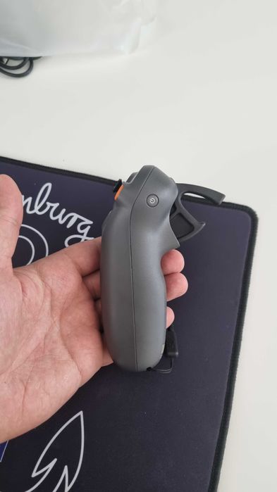 Продавам Motion Controller 3 (RC3) за DJI Avata 2 или DJI Neo (2)