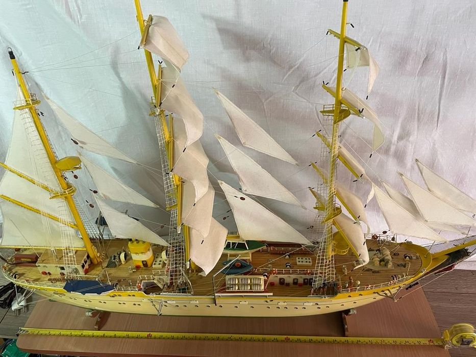 Macheta la scara Bricul Mircea 1882 nava scoala a Romaniei