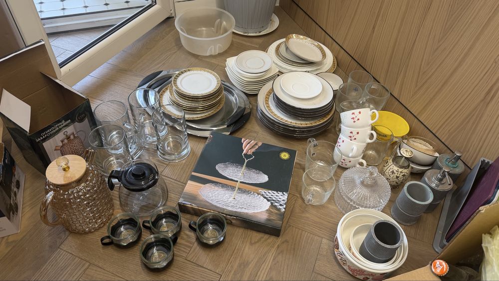 Продам посуду.        .