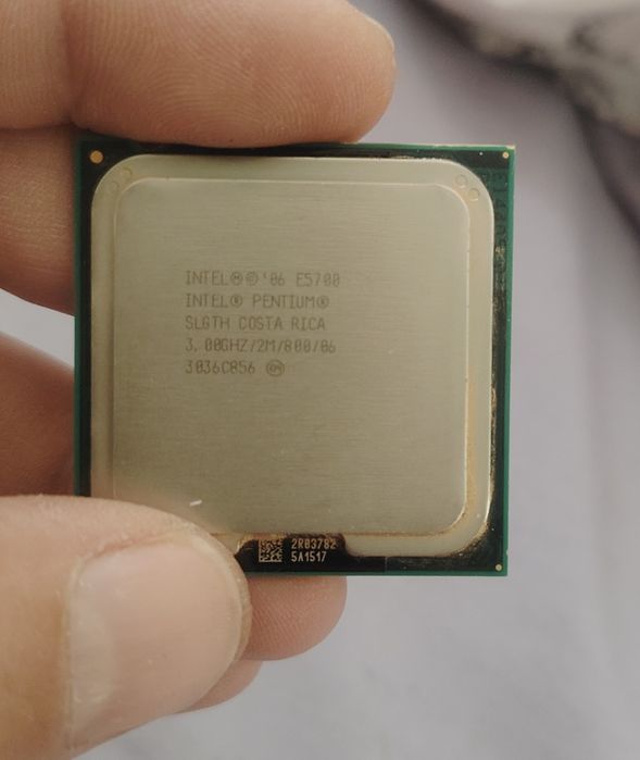 Продам процессор i3