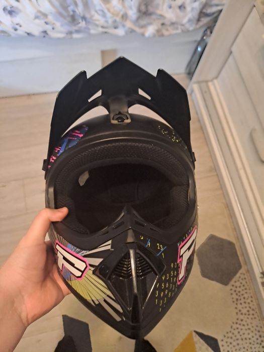 Set Cască Cross Rebel MX cu Mănuși, Ochelari si Cagulă pentru Motociclete, Enduro, Atv, Bicicletă- Flytec™
DenisNetwork Shop - Auto,