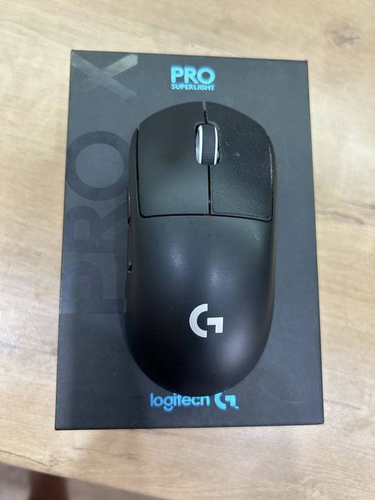 Logitech Superlight