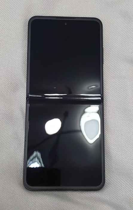 Telefon Nubia flip 5g, negru- 256 GB