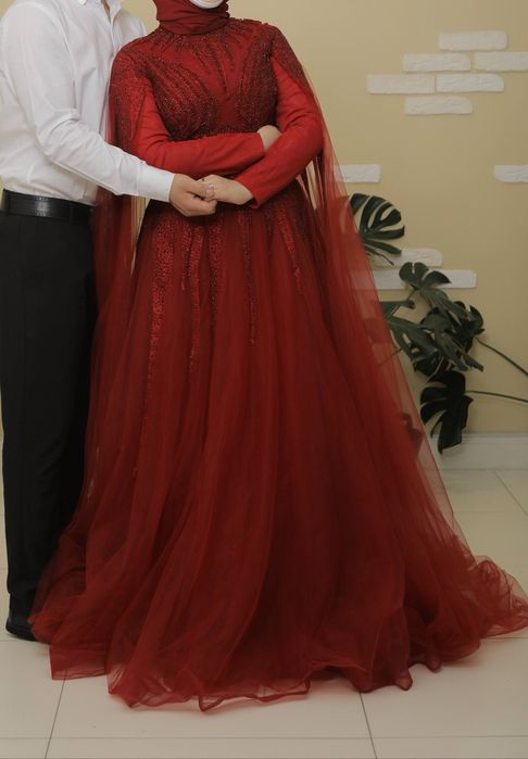 Вечерная платья шикарная Ayollar uchun koylak