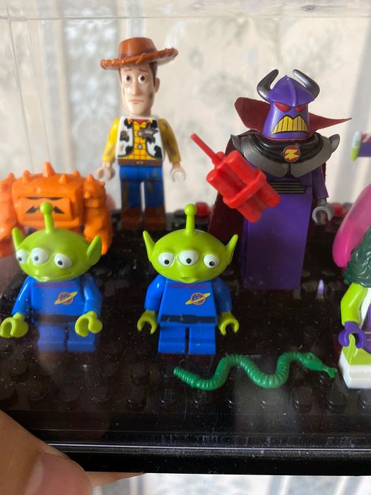 Минифигурки Lego